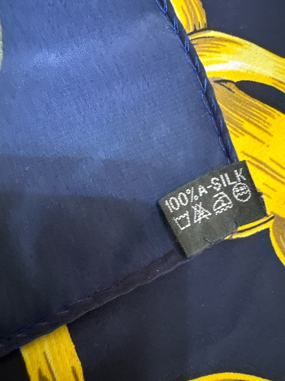 Navy & Gold Chain Print Silk Scarf Luxury Style Square Scarf - Picture 11 of 11